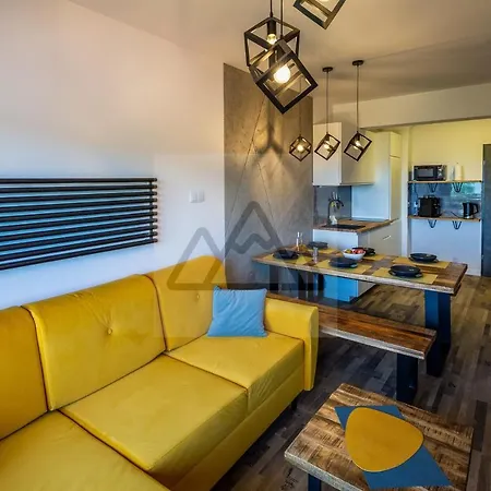 Widokowy Z Garazem I Widokiem Na Gory, Blisko Szlaki I Centrum Apartman