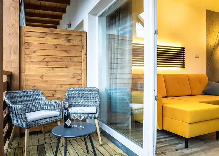 Widokowy Z Garazem I Widokiem Na Gory, Blisko Szlaki I Centrum